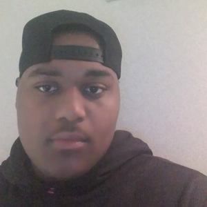 Meet your Posher, Decarlo